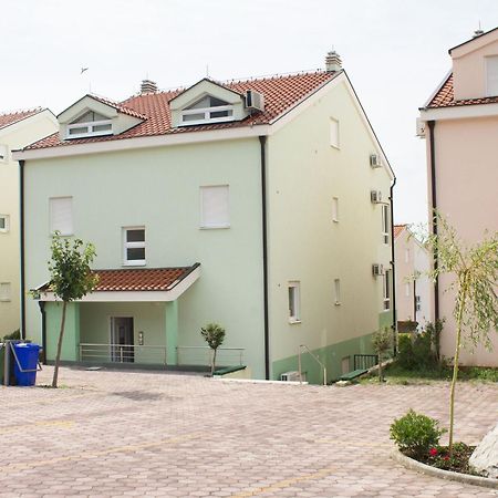 Apartment Paula Promajna Exteriér fotografie