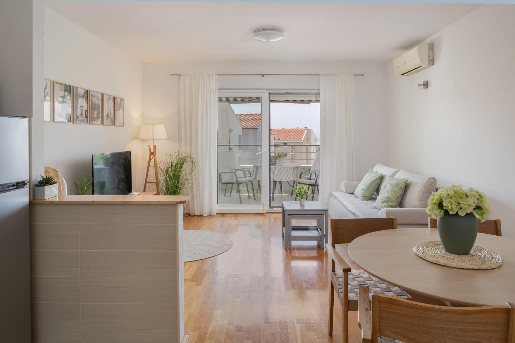 Apartment Paula Promajna Exteriér fotografie